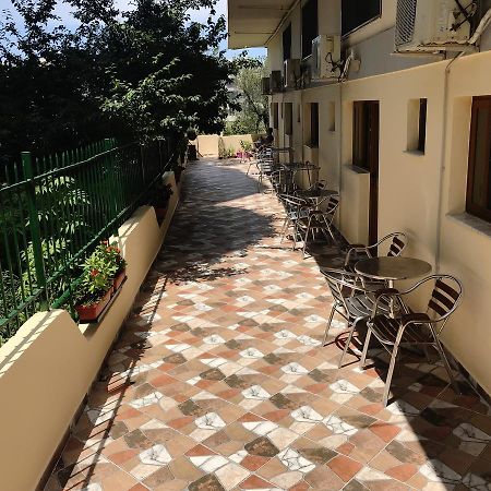 Flutura Apartments Vlore Ngoại thất bức ảnh